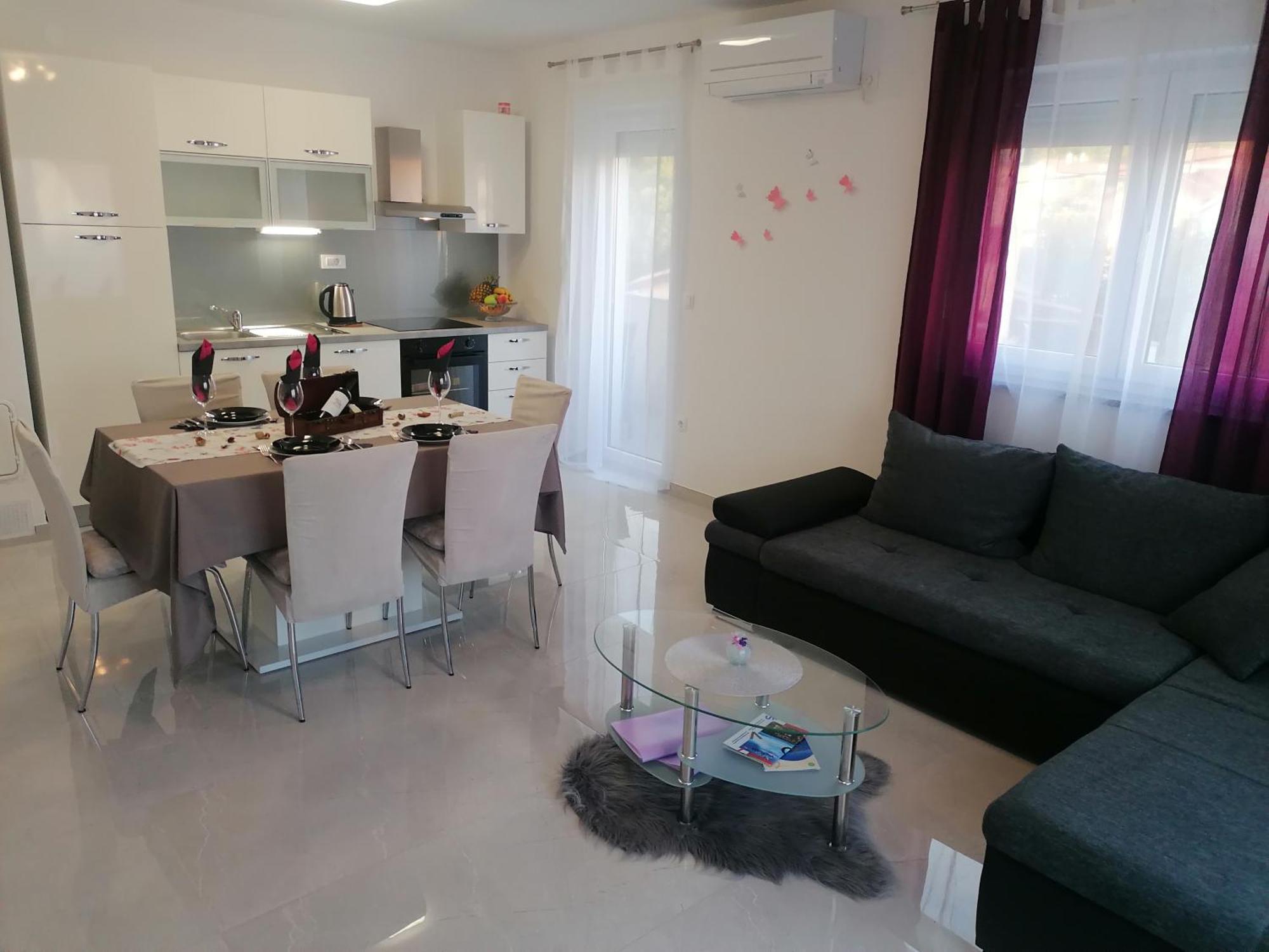 Marina Apartment